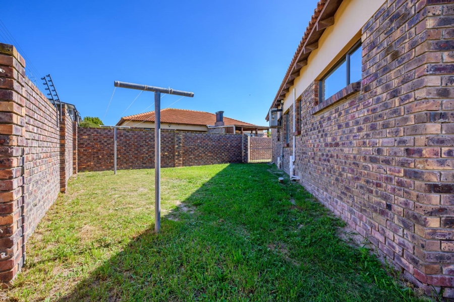 3 Bedroom Property for Sale in Humewood Eastern Cape